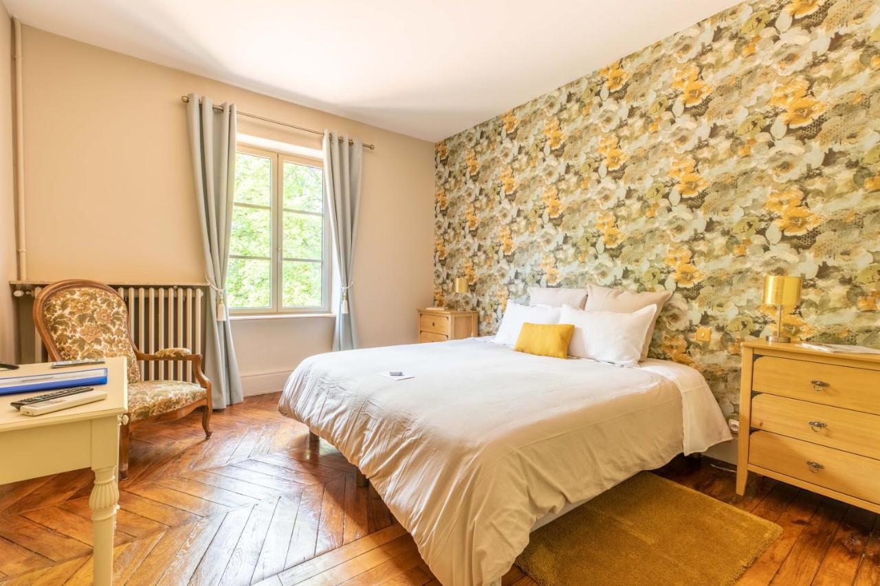 Chateau De Charmeil- Vichy Chambres D'Hotes Luaran gambar