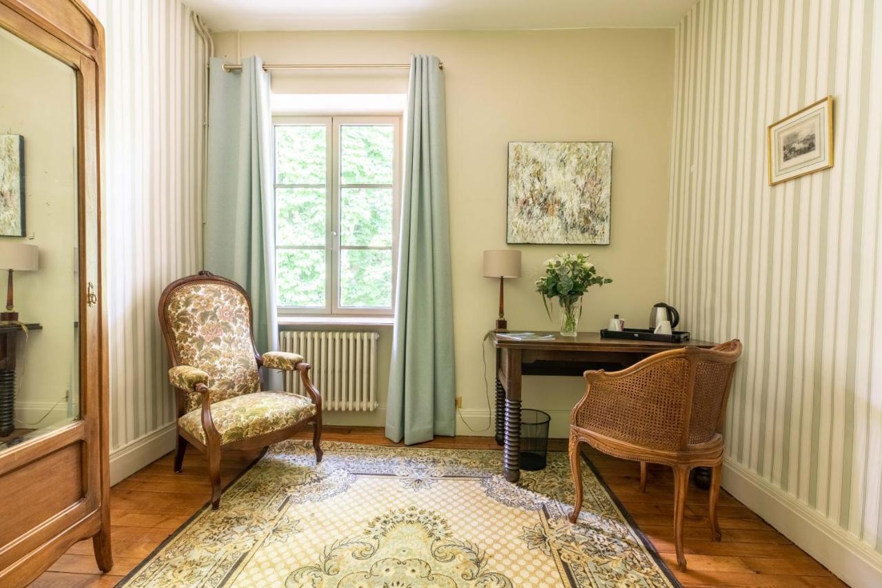 Chateau De Charmeil- Vichy Chambres D'Hotes Luaran gambar