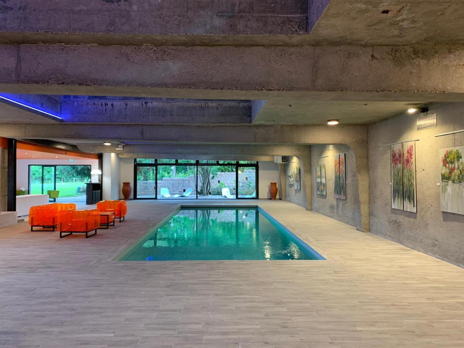 Chateau De Charmeil- Vichy Chambres D'Hotes Luaran gambar